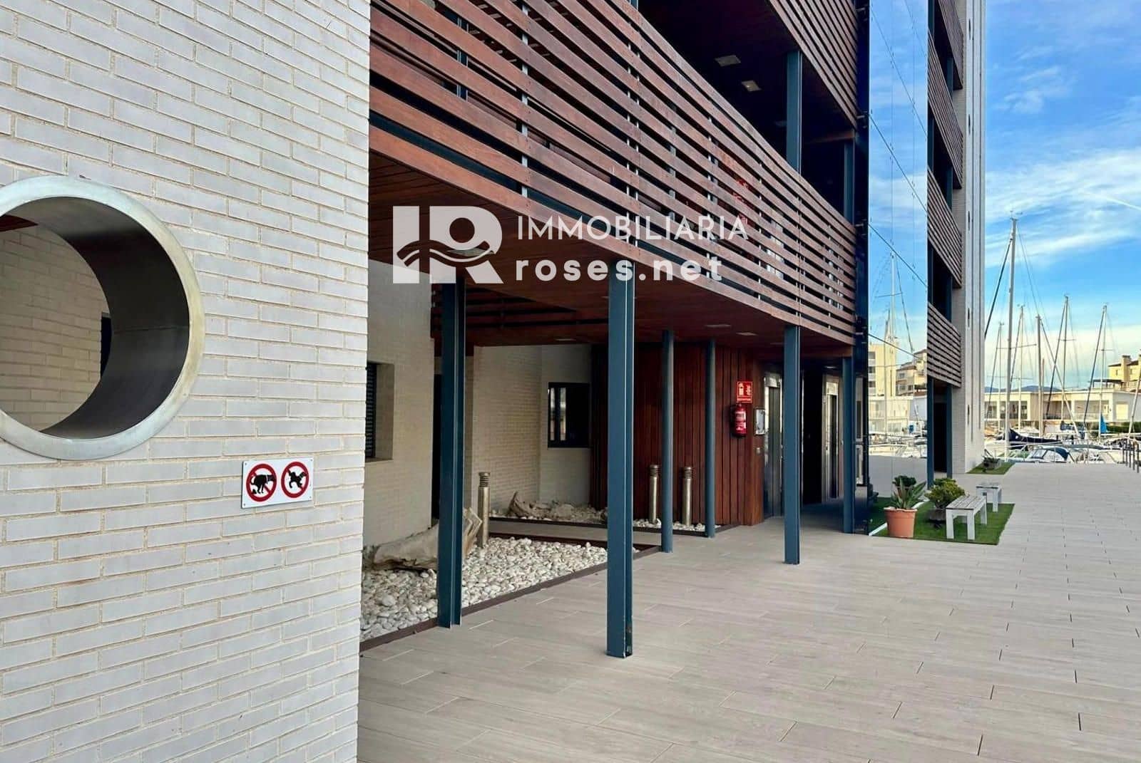 2 bedroom Flat for sale in Santa Margarida with pool garage - € 350,000 (Ref: 9630425)