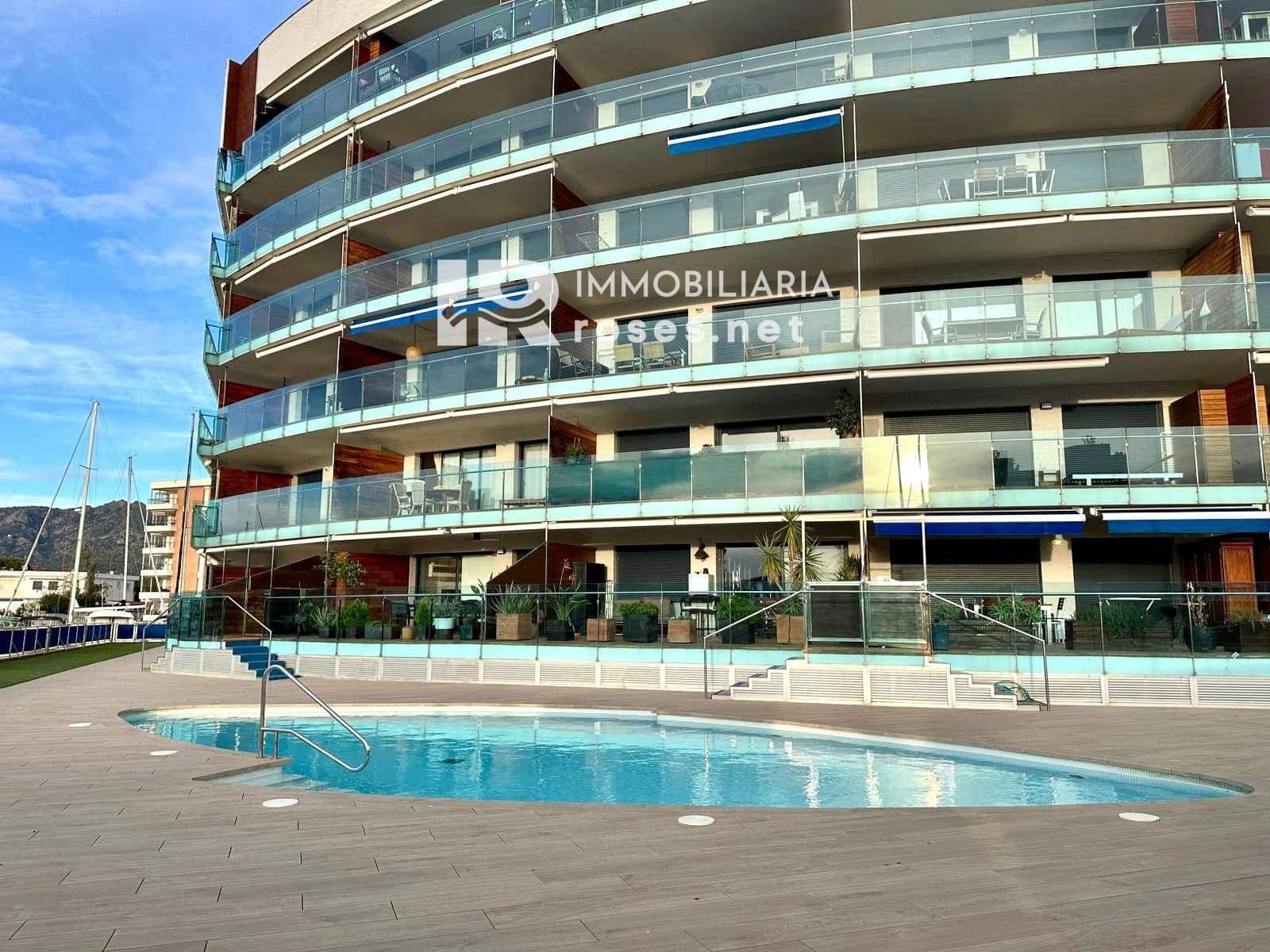 2 bedroom Flat for sale in Santa Margarida with pool garage - € 350,000 (Ref: 9630425)