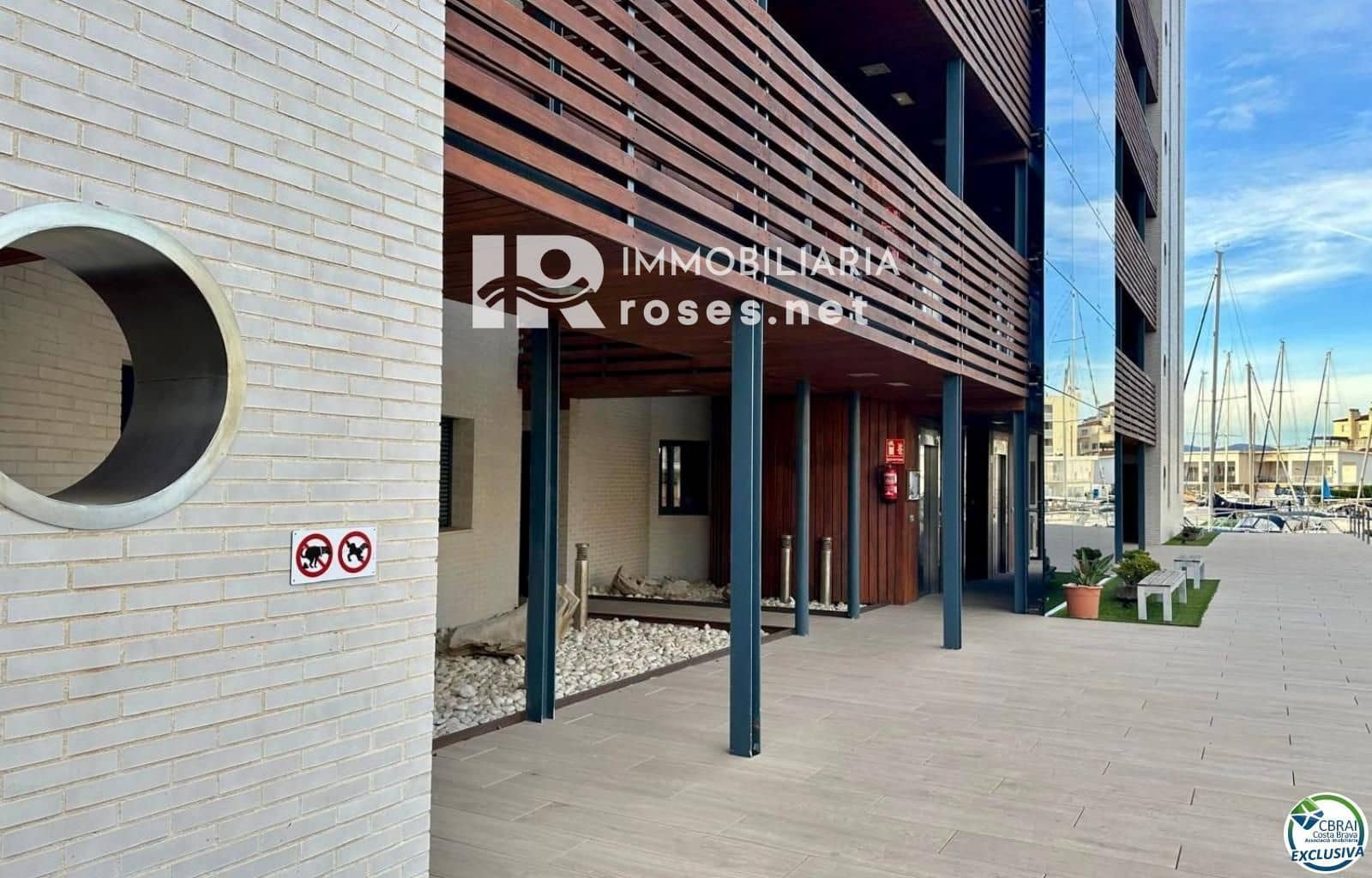 2 bedroom Flat for sale in Santa Margarida with pool garage - € 350,000 (Ref: 9630425)