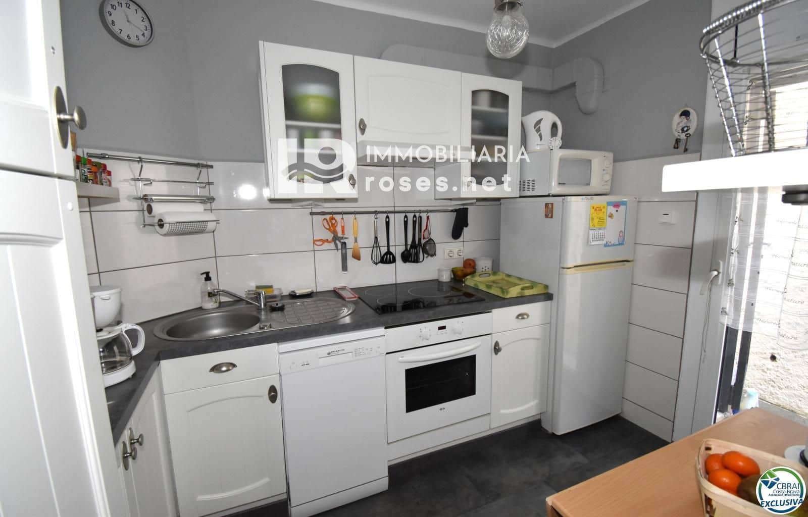 1 slaapkamer Flat te koop in Roses - € 179.000 (Ref: 9634785)