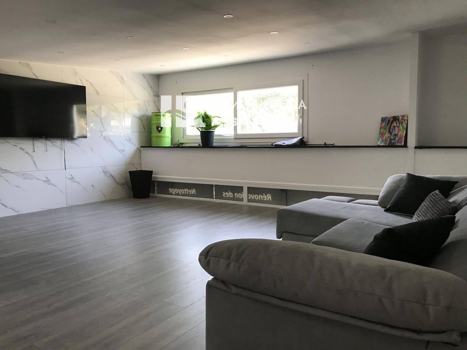 Comercial para venda em Roses - 160 000 € (Ref: 9640615)