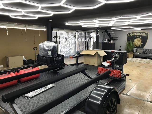 Comercial para venda em Roses - 160 000 € (Ref: 9640615)