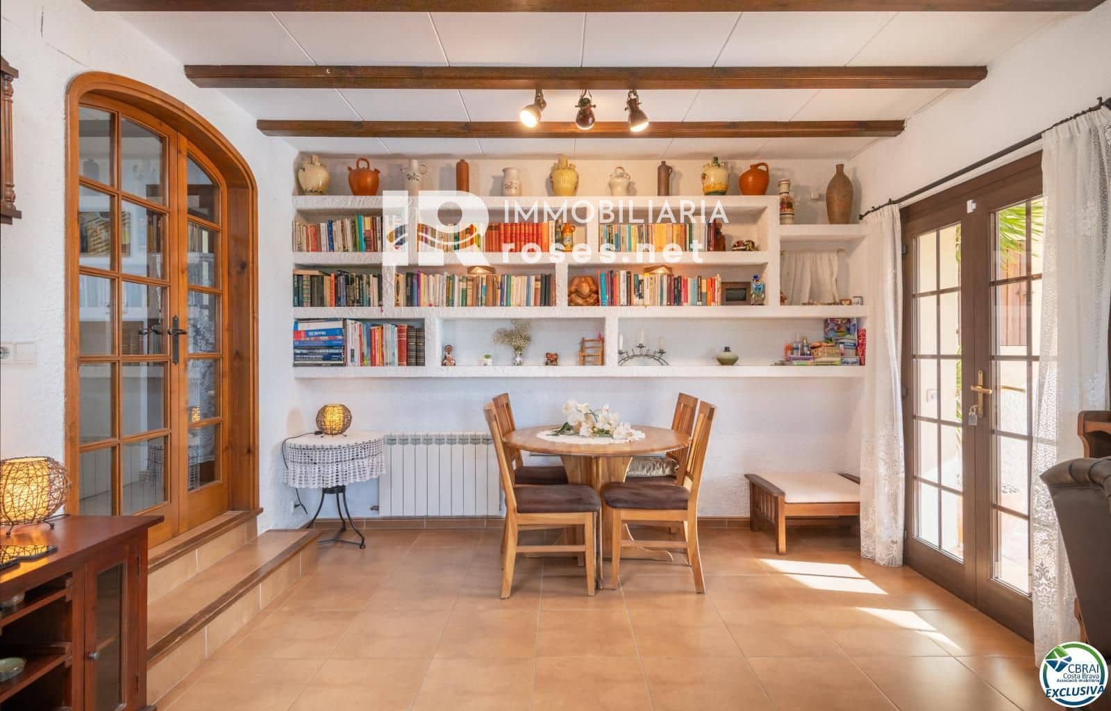 4 bedroom Villa for sale in L'Estartit with garage - € 455,000 (Ref: 9645462)