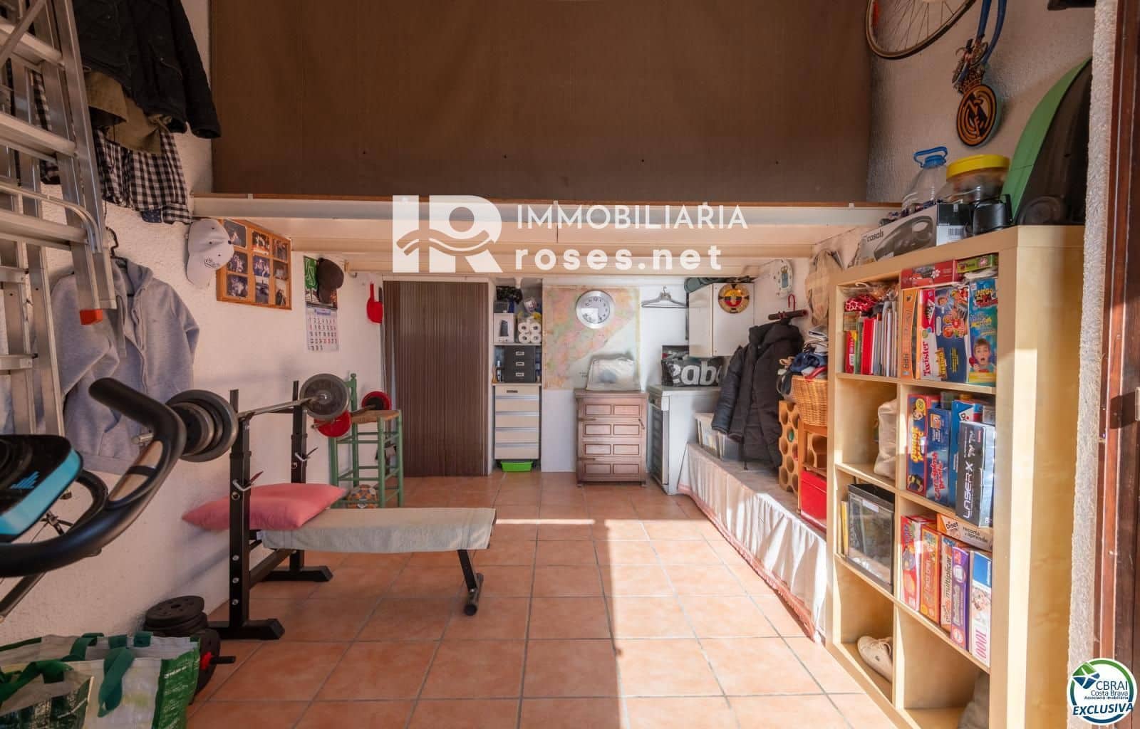 4 bedroom Villa for sale in L'Estartit with garage - € 455,000 (Ref: 9645462)