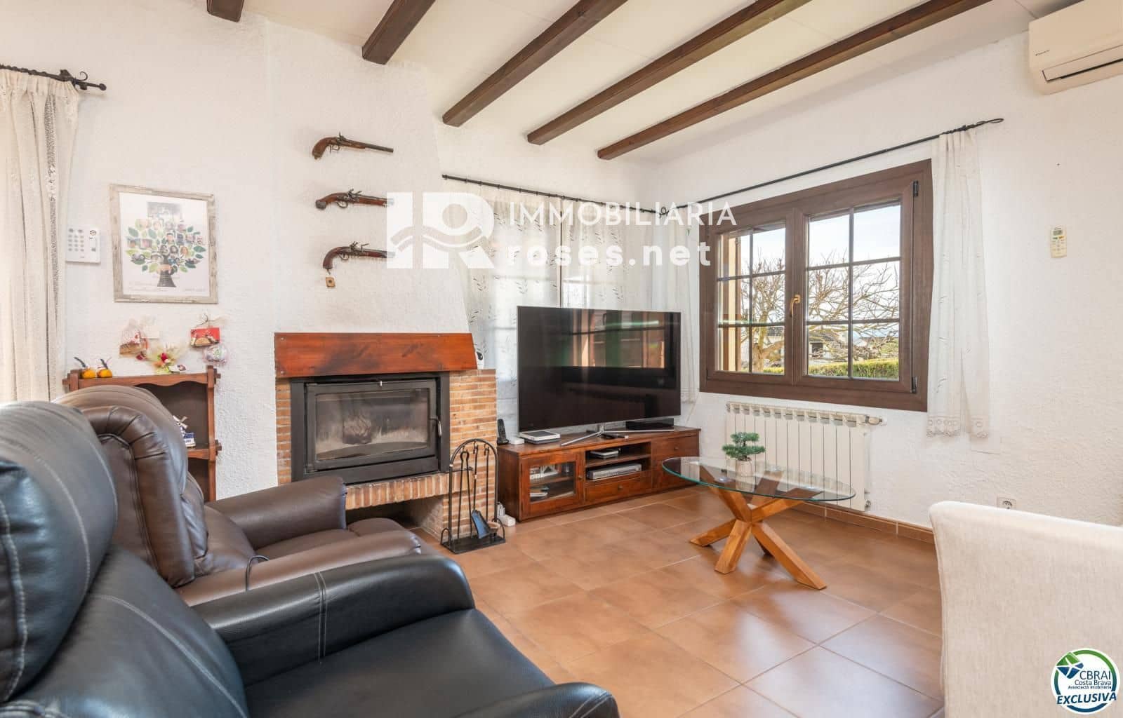 4 bedroom Villa for sale in L'Estartit with garage - € 455,000 (Ref: 9645462)