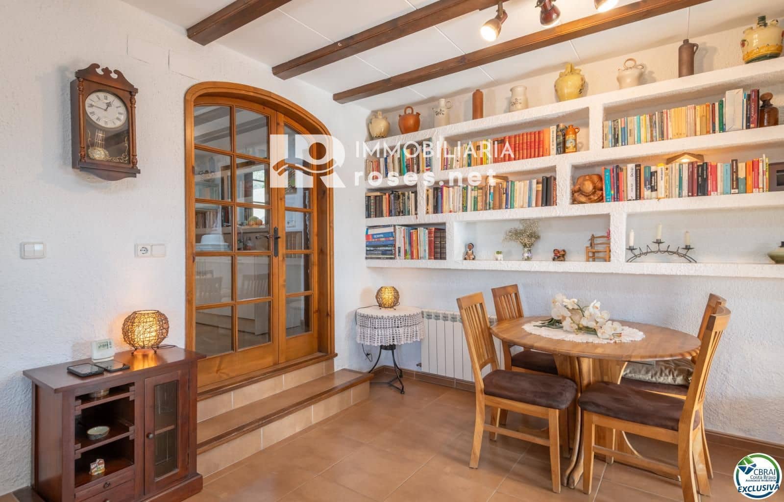 4 bedroom Villa for sale in L'Estartit with garage - € 455,000 (Ref: 9645462)