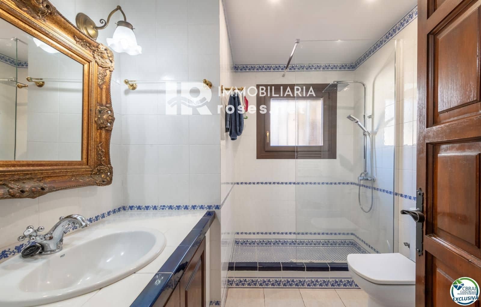 4 bedroom Villa for sale in L'Estartit with garage - € 455,000 (Ref: 9645462)