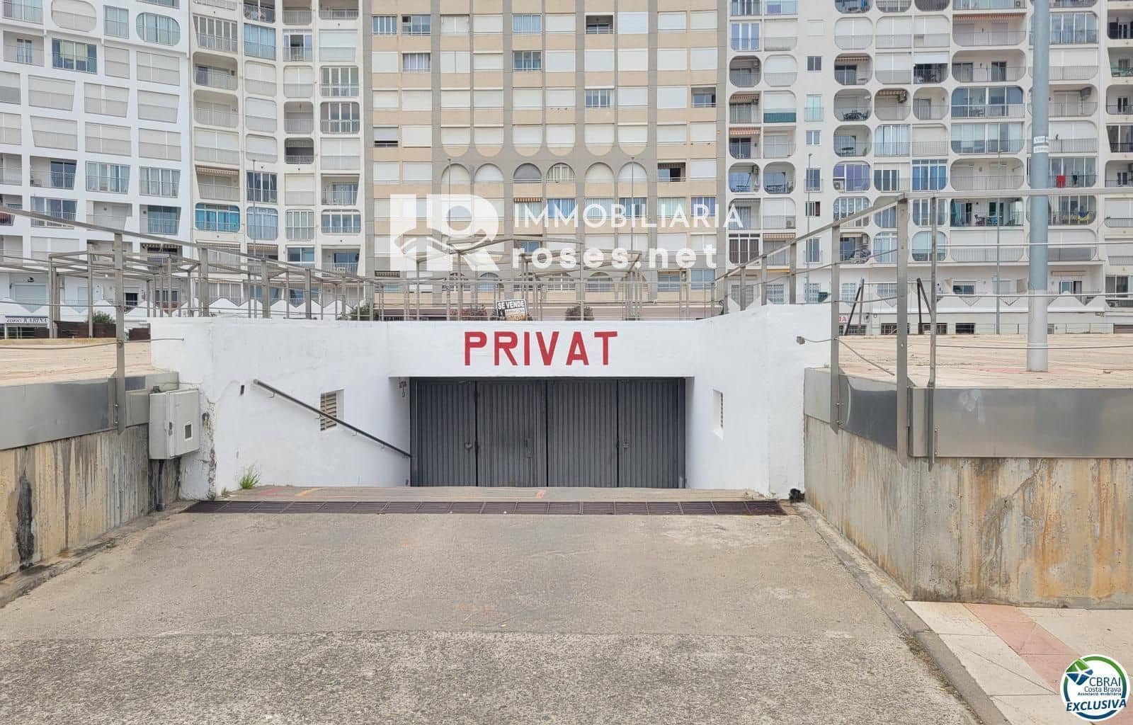 Garage in vendita in Empuriabrava - 19.500 € (Rif: 9649865)