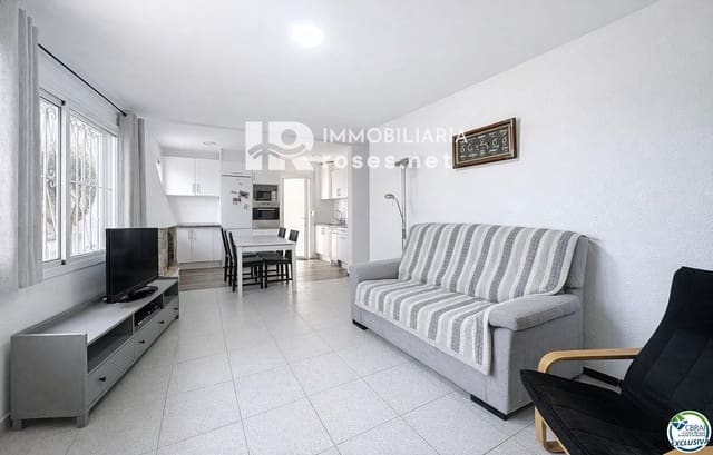 4 sypialnia Willa na sprzedaż w Empuriabrava, Castelló d'Empúries z garażem - 369 000 € (Ref: 9649866)