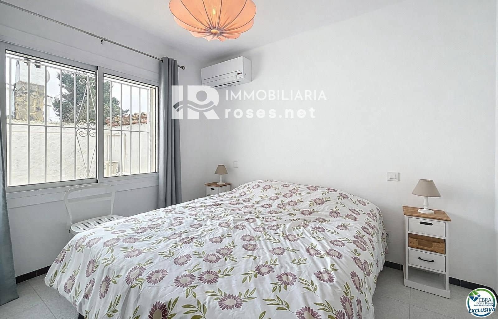 4 sypialnia Willa na sprzedaż w Empuriabrava z garażem - 369 000 € (Ref: 9649866)