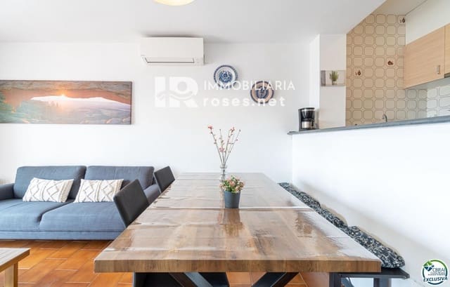 3 slaapkamer Flat te koop in Empuriabrava, Castelló d'Empúries met zwembad - € 205.000 (Ref: 9654214)