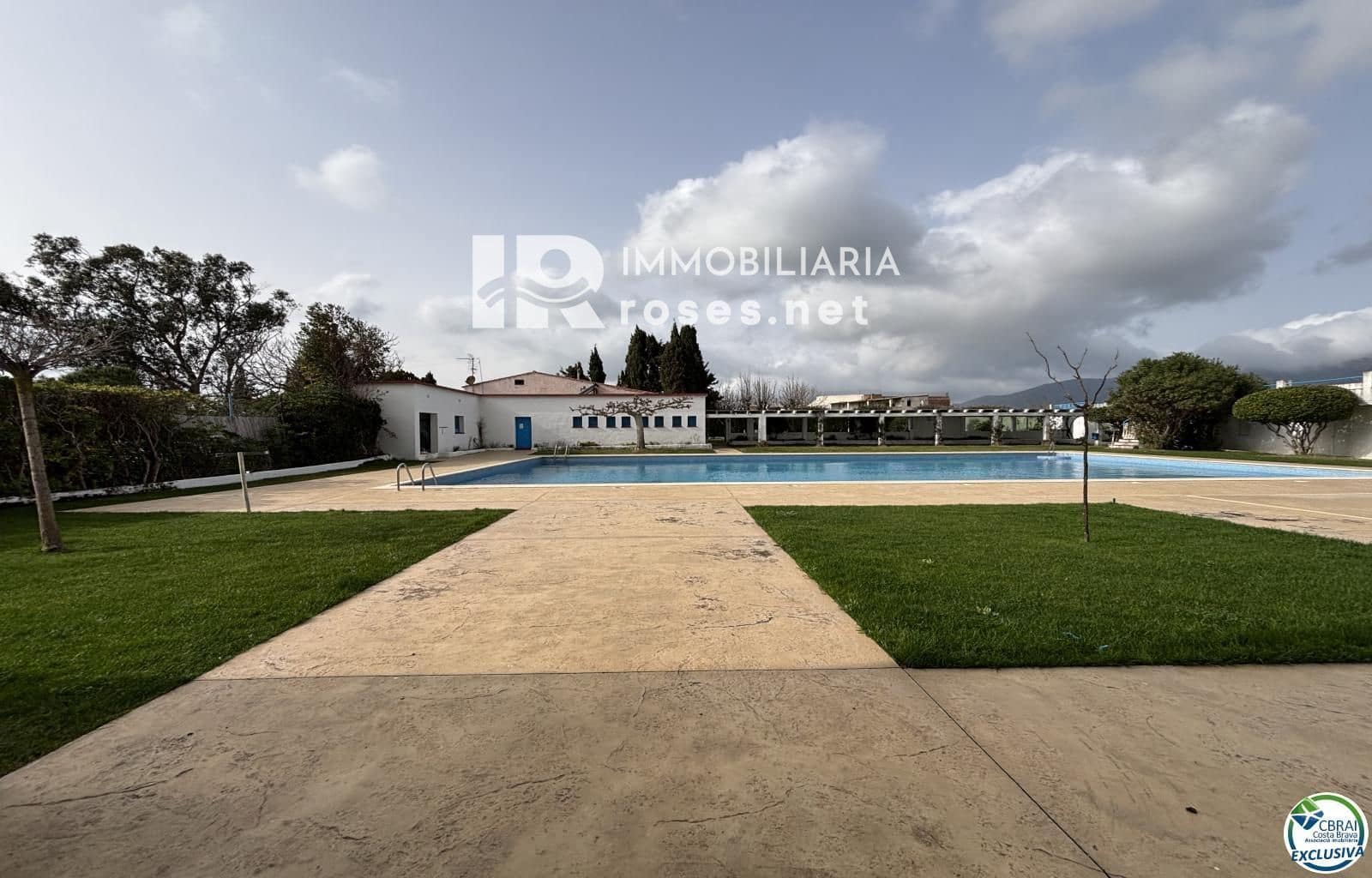 Lejlighed til salg i Roses med swimmingpool - € 85.000 (Ref: 9654215)