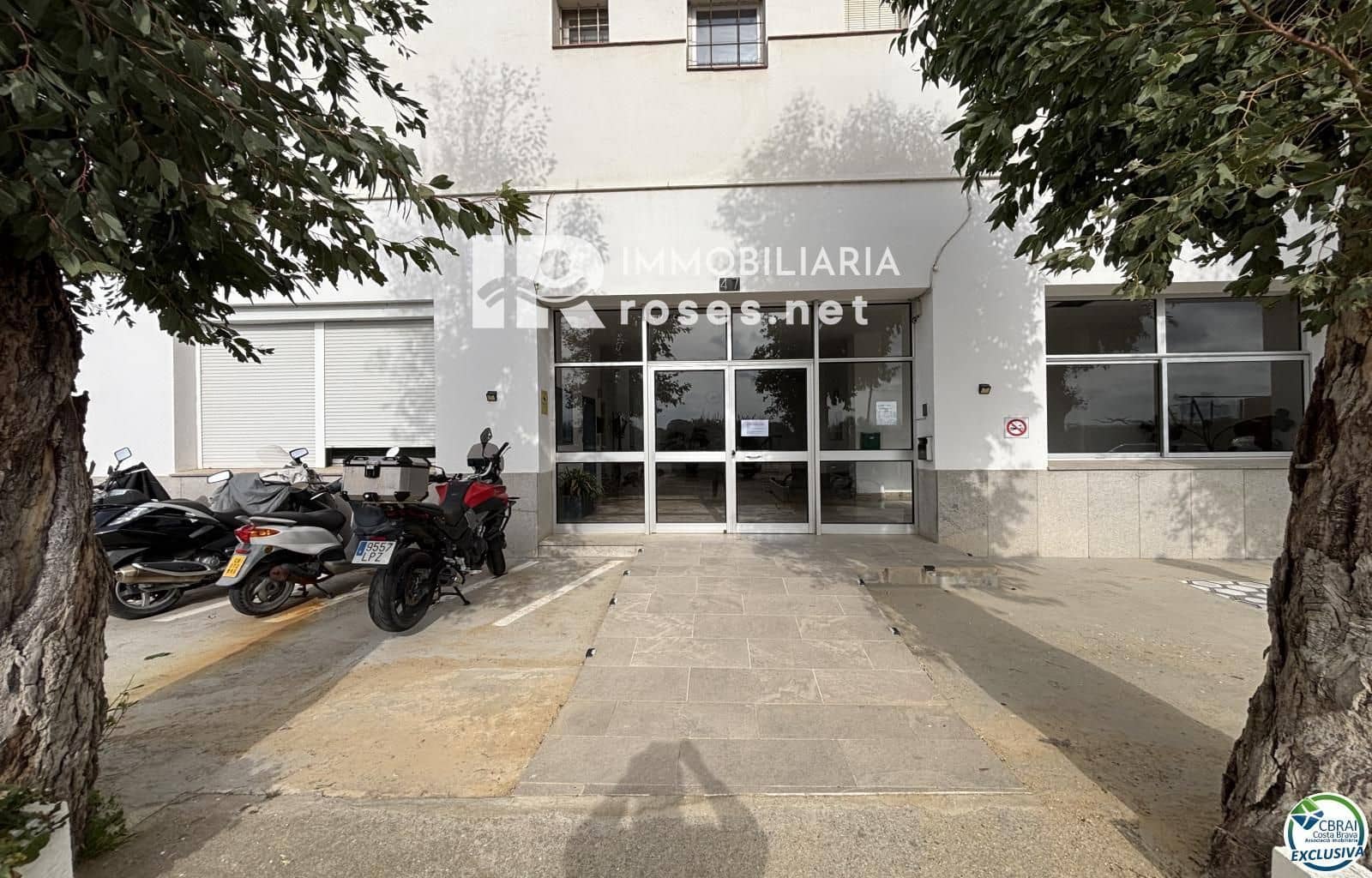 Lejlighed til salg i Roses med swimmingpool - € 85.000 (Ref: 9654215)