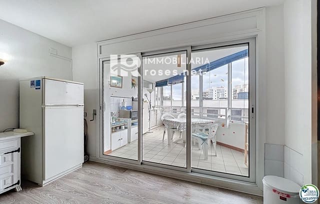 2 bedroom Flat for sale in Santa Margarida, Roses - € 227,000 (Ref: 9667084)