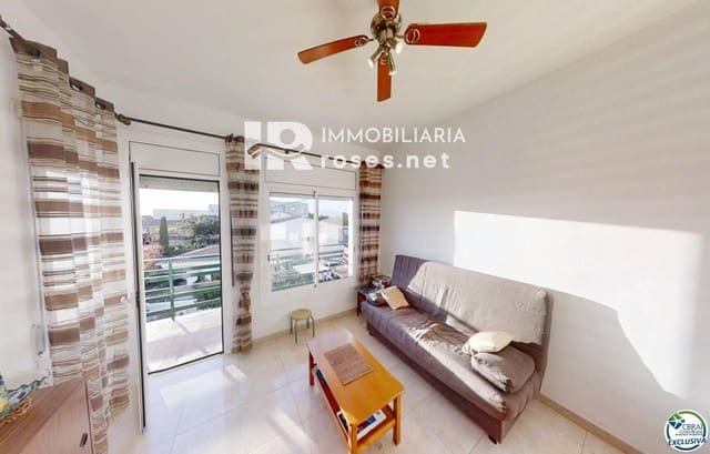 2 bedroom Flat for sale in Roses with pool garage - € 195,000 (Ref: 9671115)