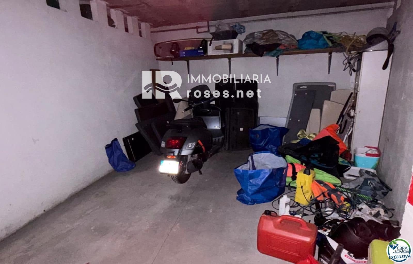 Garaje en Roses en venta - 35.000 € (Ref: 9671116)