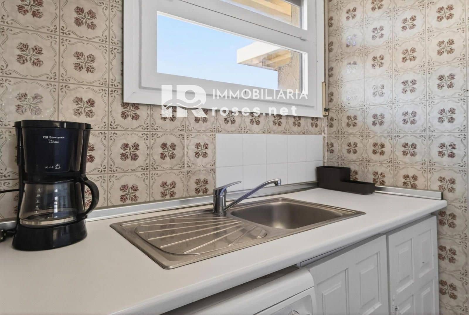 Piso de 2 habitaciones en Empuriabrava en venta con piscina garaje - 170.000 € (Ref: 9674767)