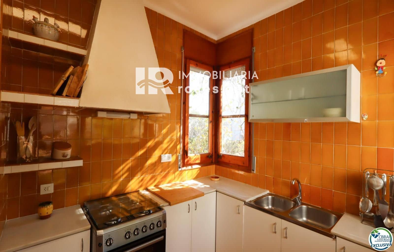 3 bedroom Villa for sale in El Port de la Selva - € 840,000 (Ref: 9691459)