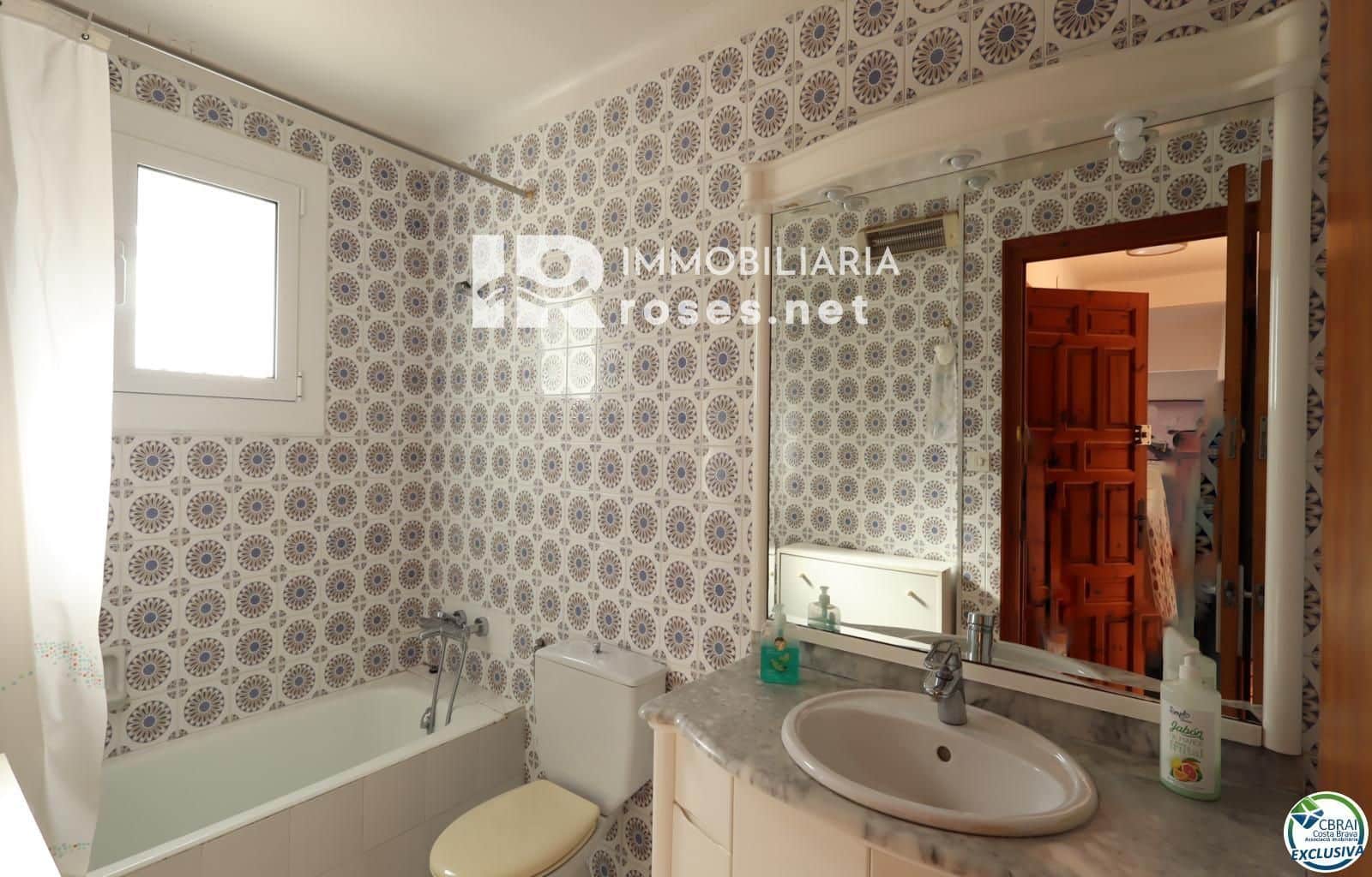 3 bedroom Villa for sale in El Port de la Selva - € 840,000 (Ref: 9691459)