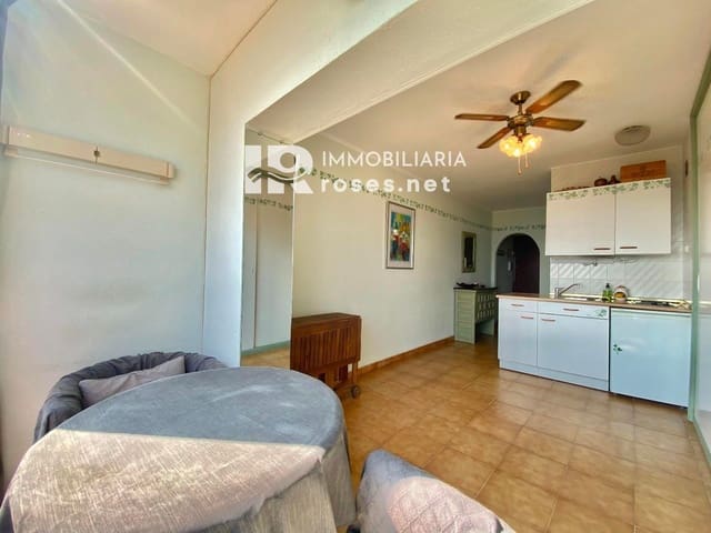 Asunto myytävänä paikassa Empuriabrava, Castelló d'Empúries - 98 000 € (Ref: 9696652)