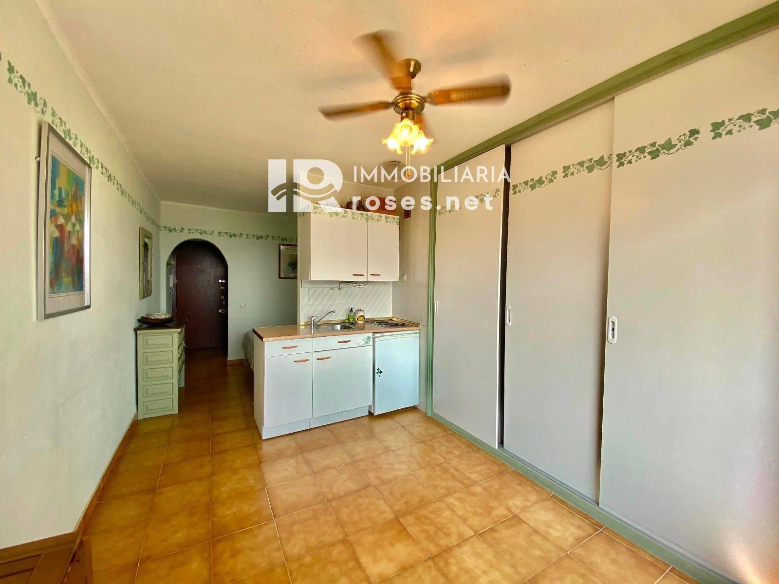 Wohnung zu verkaufen in Empuriabrava - 98.000 € (Ref: 9696652)