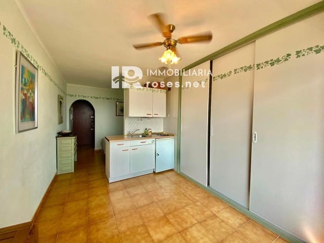 Asunto myytävänä paikassa Empuriabrava, Castelló d'Empúries - 98 000 € (Ref: 9696652)