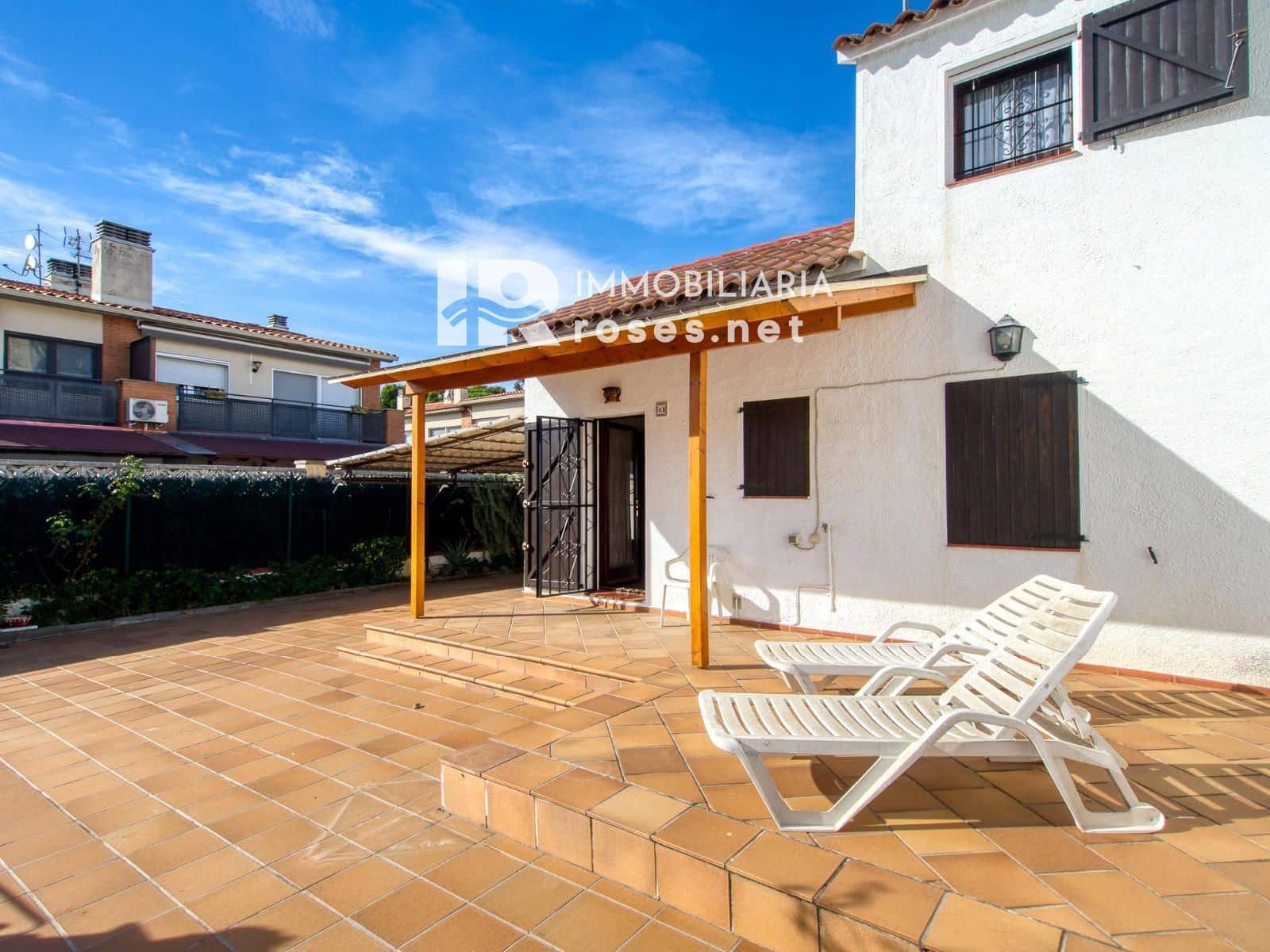 4 Zimmer Villa zu verkaufen in Roses - 249.000 € (Ref: 9696653)