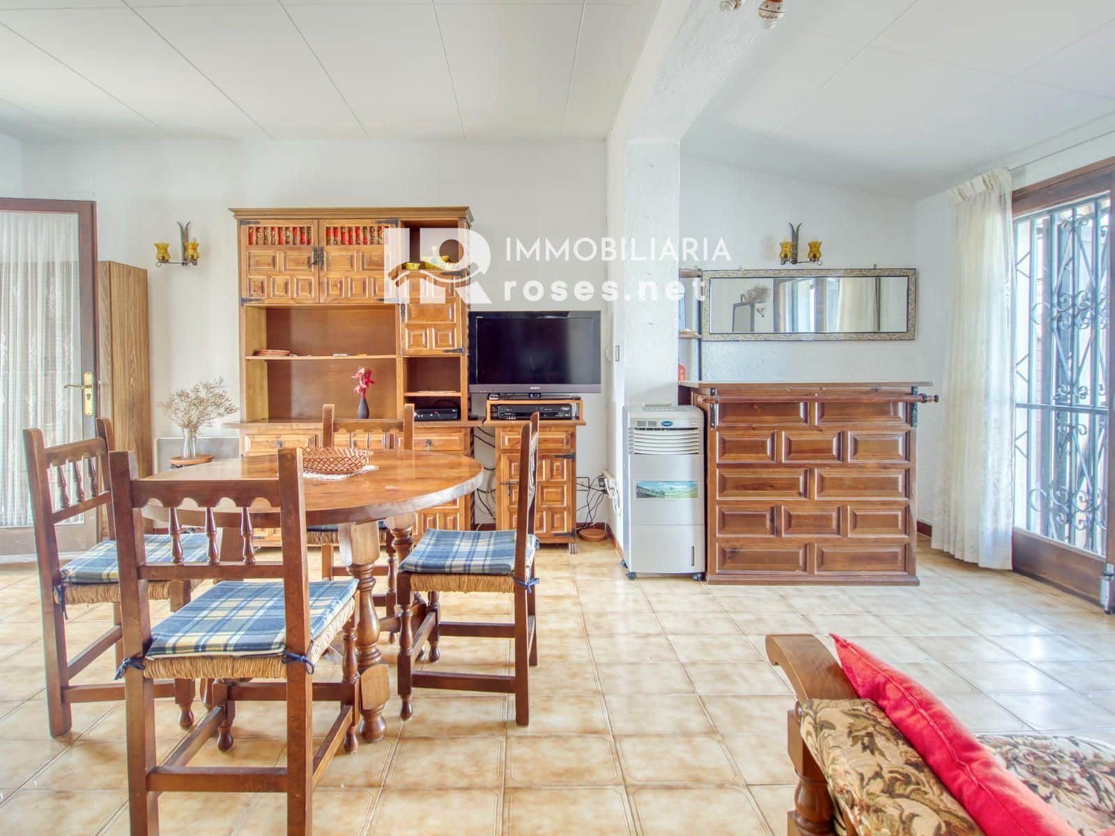 4 Zimmer Villa zu verkaufen in Roses - 249.000 € (Ref: 9696653)