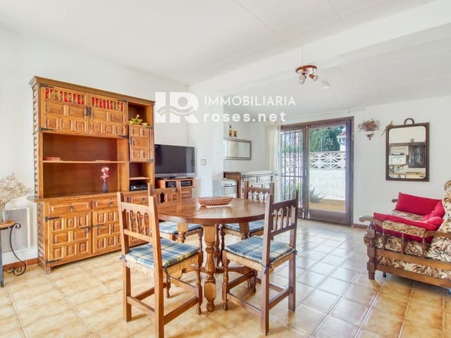 4 Zimmer Villa zu verkaufen in Roses - 249.000 € (Ref: 9696653)