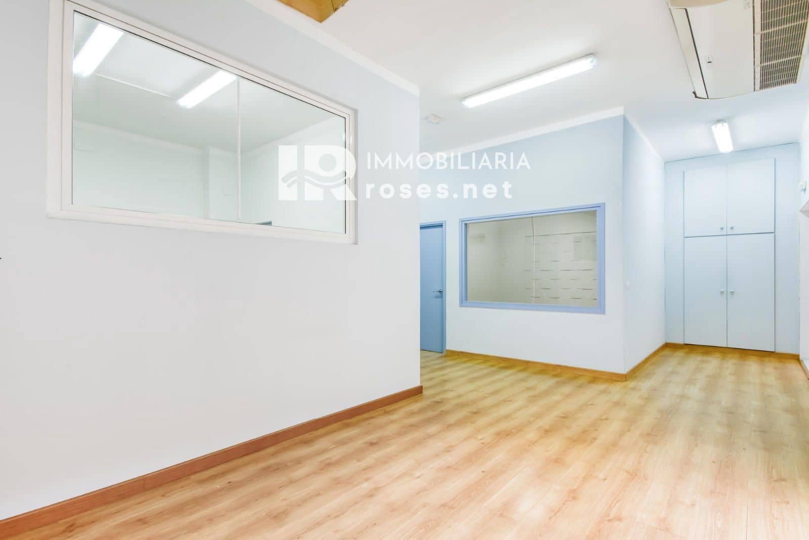 Gewerbe zu verkaufen in Roses - 170.000 € (Ref: 9696654)