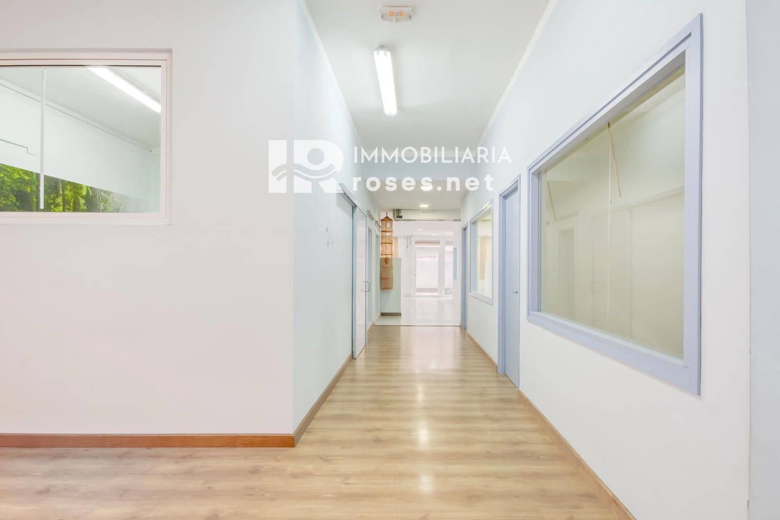 Gewerbe zu verkaufen in Roses - 170.000 € (Ref: 9696654)