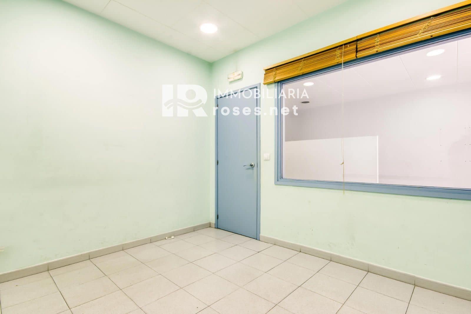 Gewerbe zu verkaufen in Roses - 170.000 € (Ref: 9696654)