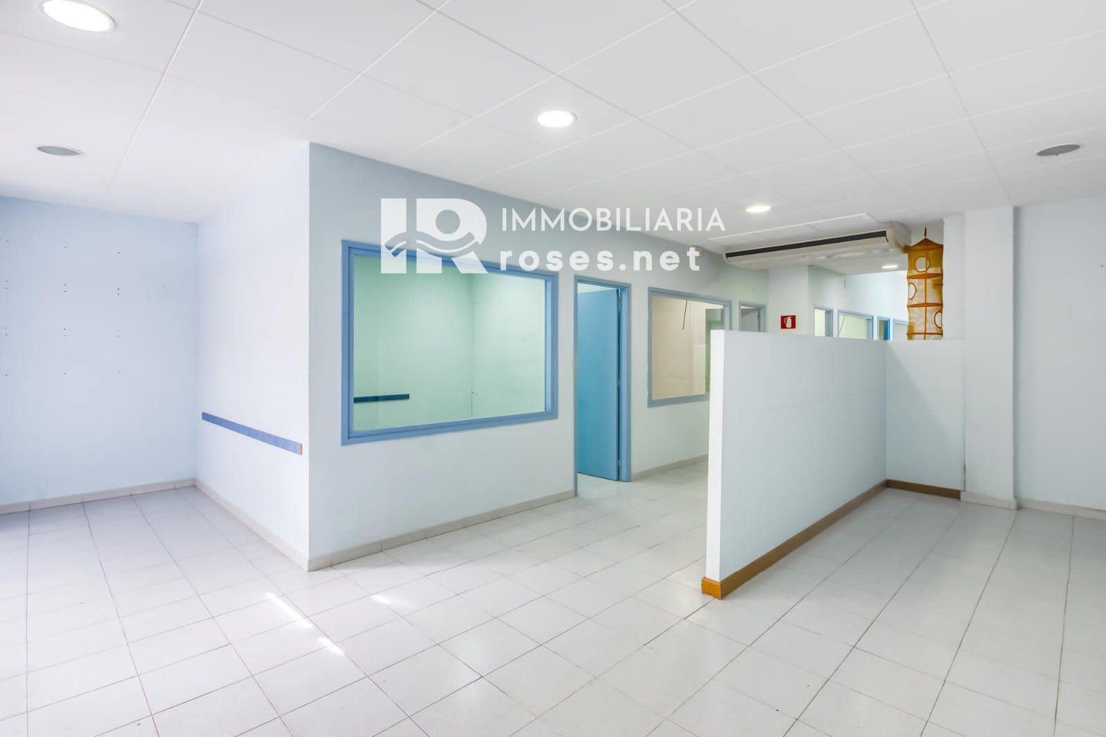 Gewerbe zu verkaufen in Roses - 170.000 € (Ref: 9696654)