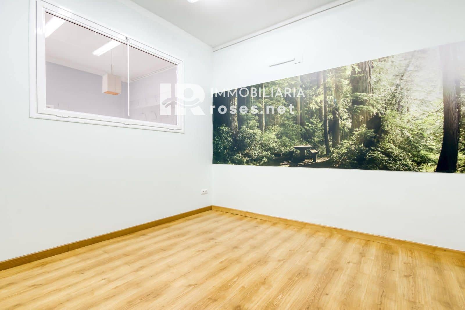 Gewerbe zu verkaufen in Roses - 170.000 € (Ref: 9696654)