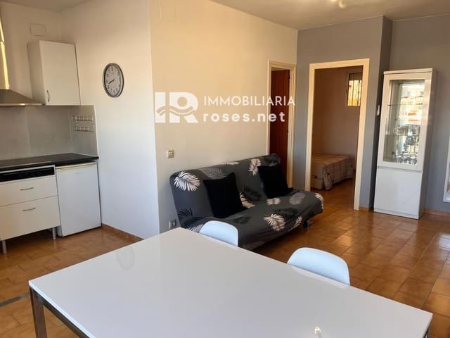 1 slaapkamer Flat te koop in Empuriabrava, Castelló d'Empúries met zwembad - € 135.000 (Ref: 9702437)