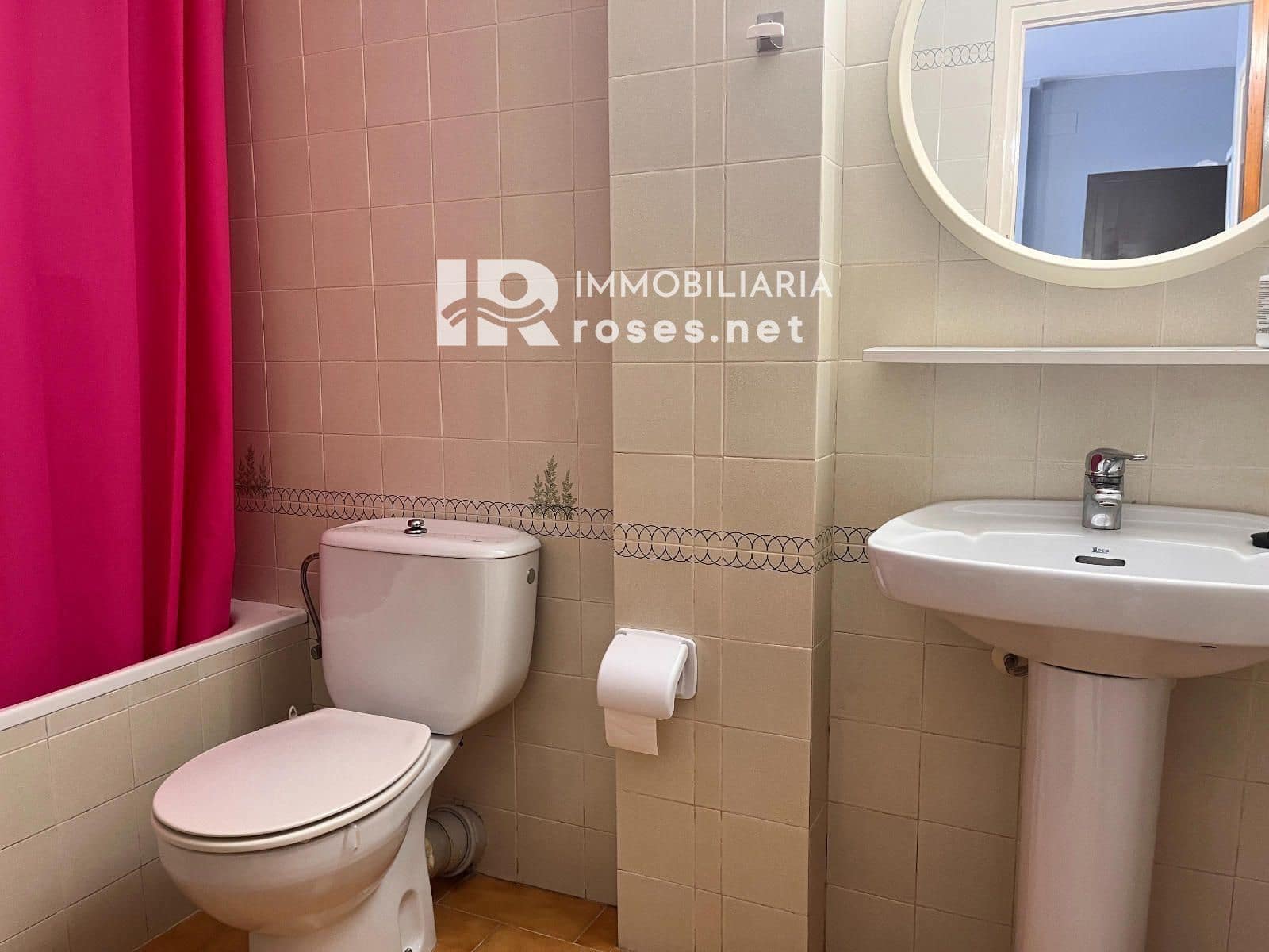 1 slaapkamer Flat te koop in Empuriabrava met zwembad - € 135.000 (Ref: 9702437)