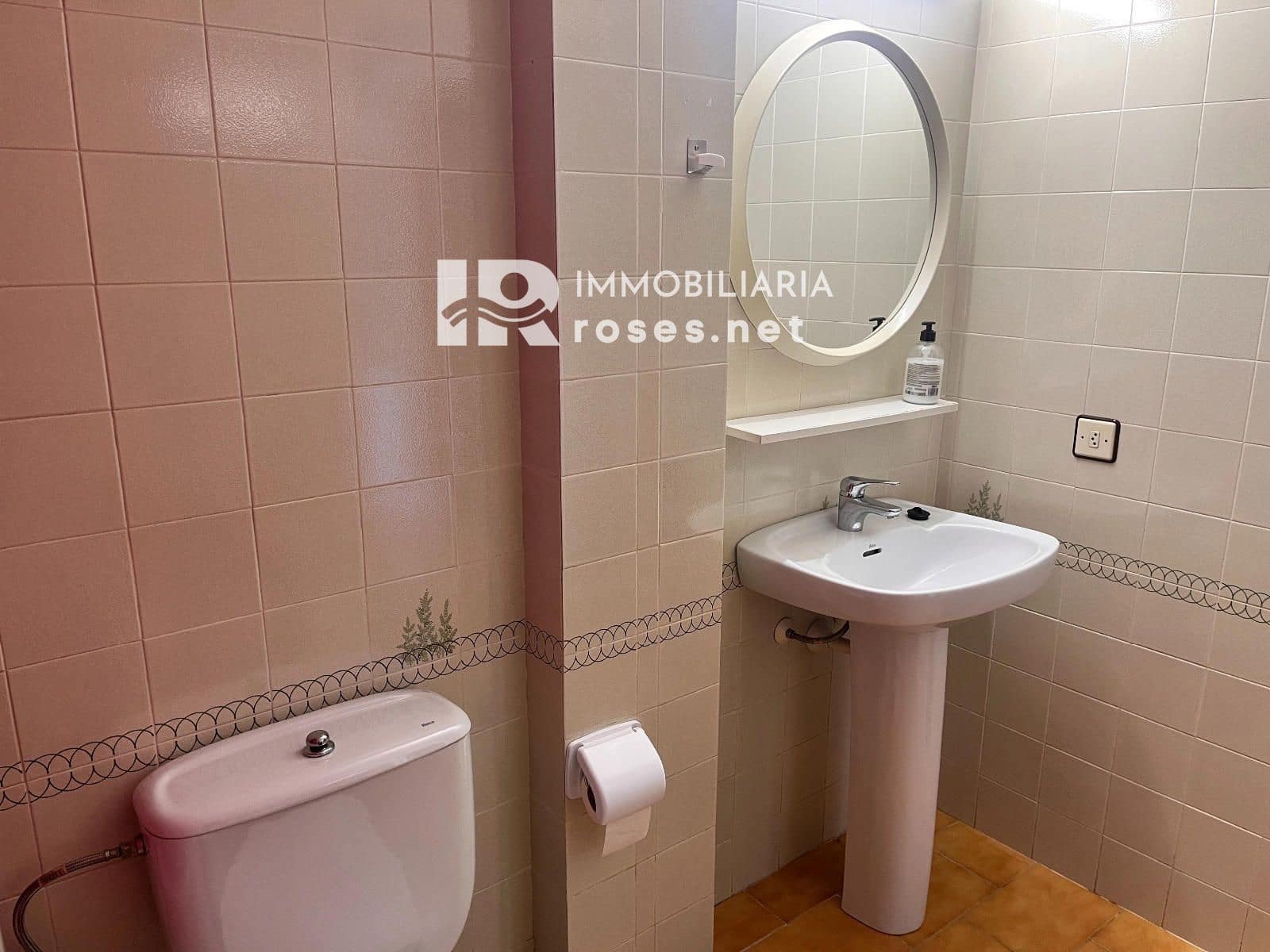 1 slaapkamer Flat te koop in Empuriabrava met zwembad - € 135.000 (Ref: 9702437)