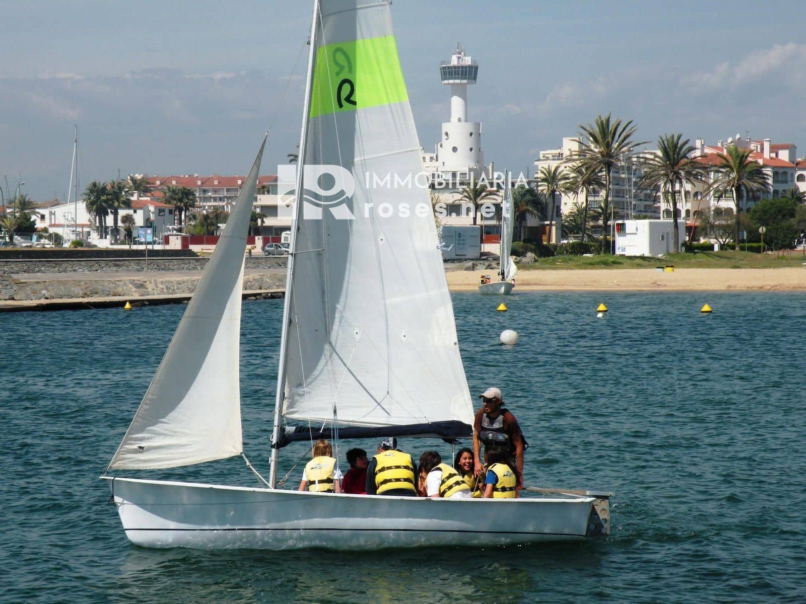 1 slaapkamer Flat te koop in Empuriabrava met zwembad - € 135.000 (Ref: 9702437)