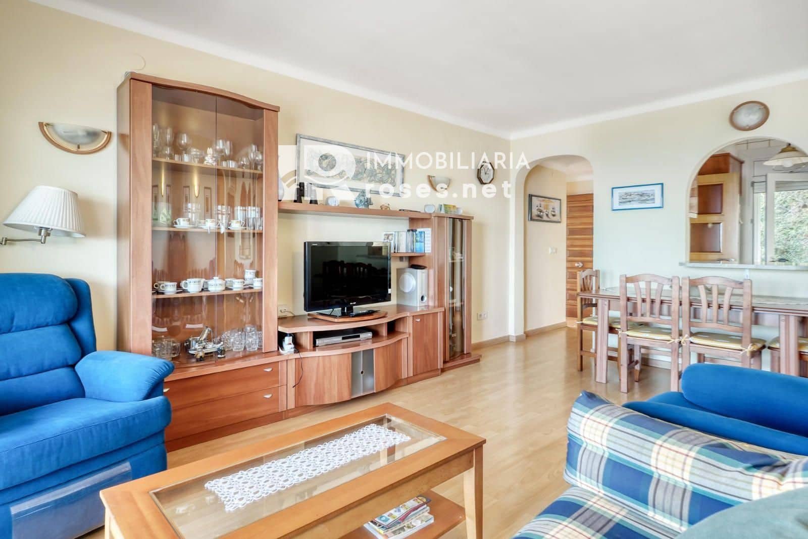 2 bedroom Flat for sale in Roses - € 295,000 (Ref: 9702438)