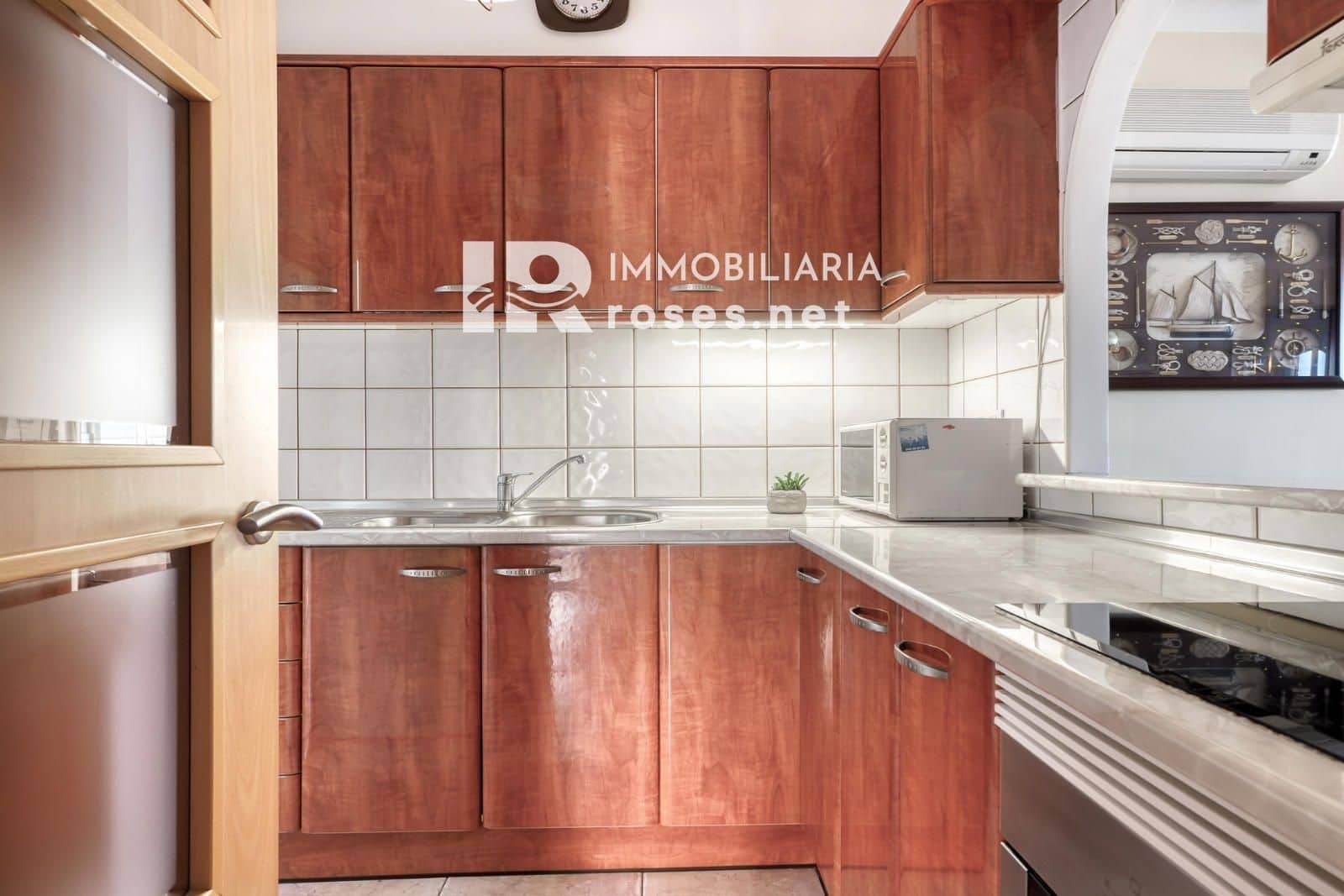 2 bedroom Flat for sale in Roses - € 295,000 (Ref: 9702438)