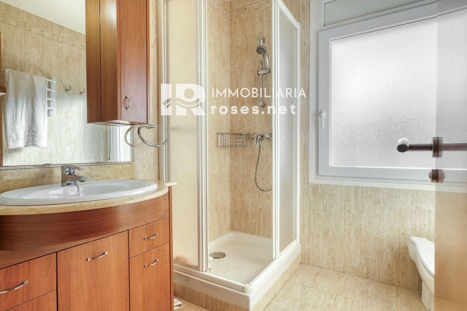 2 bedroom Flat for sale in Roses - € 295,000 (Ref: 9702438)