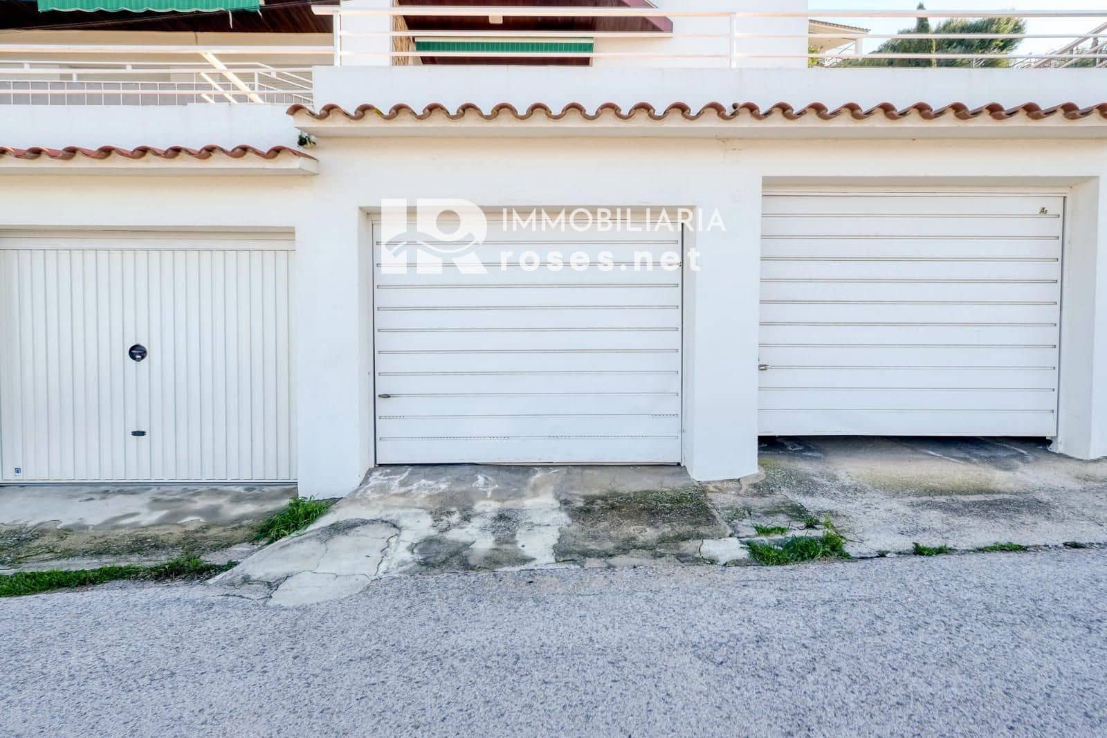 2 bedroom Flat for sale in Roses - € 295,000 (Ref: 9702438)