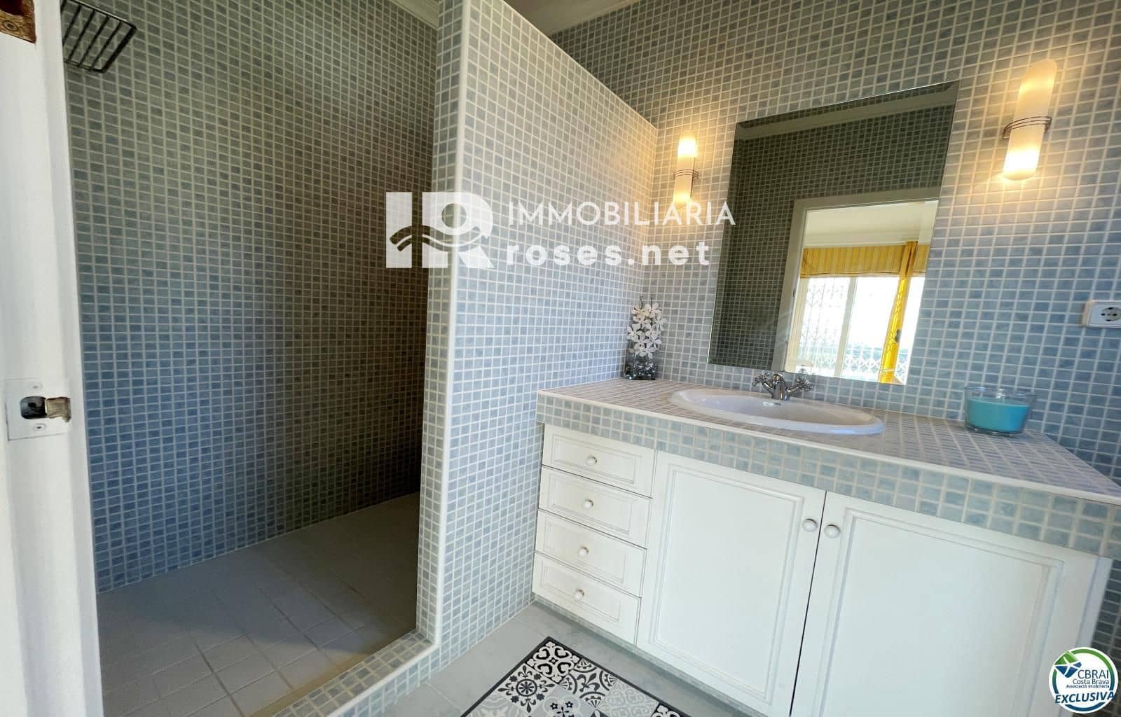 Chalet de 4 habitaciones en El Mas Fumats en venta con piscina garaje - 765.000 € (Ref: 9702441)