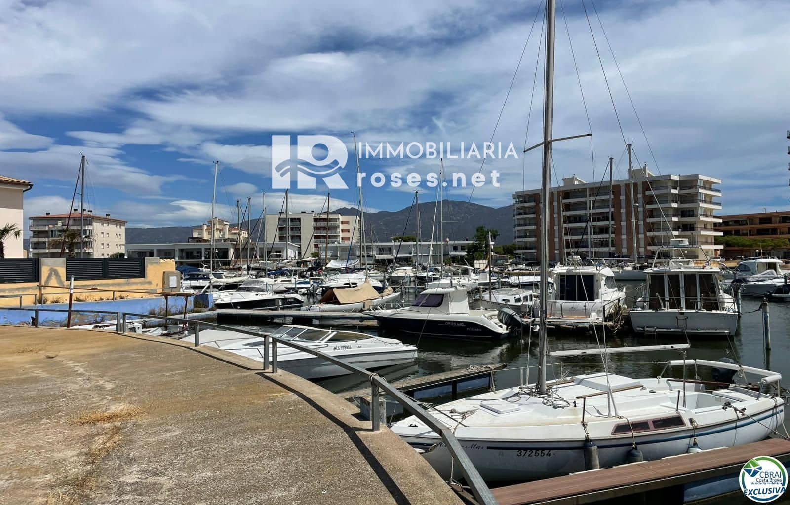 Garage for sale in Santa Margarida - € 85,000 (Ref: 9707755)