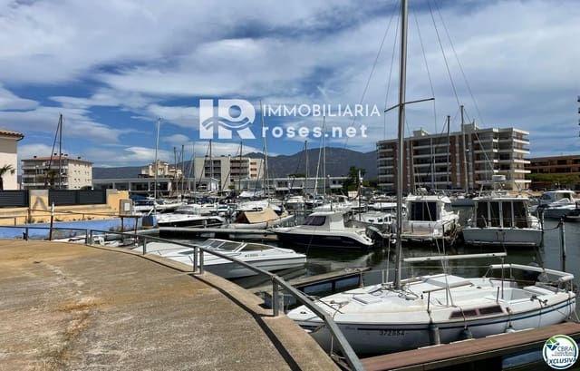 Garage for sale in Santa Margarida, Roses - € 85,000 (Ref: 9707755)