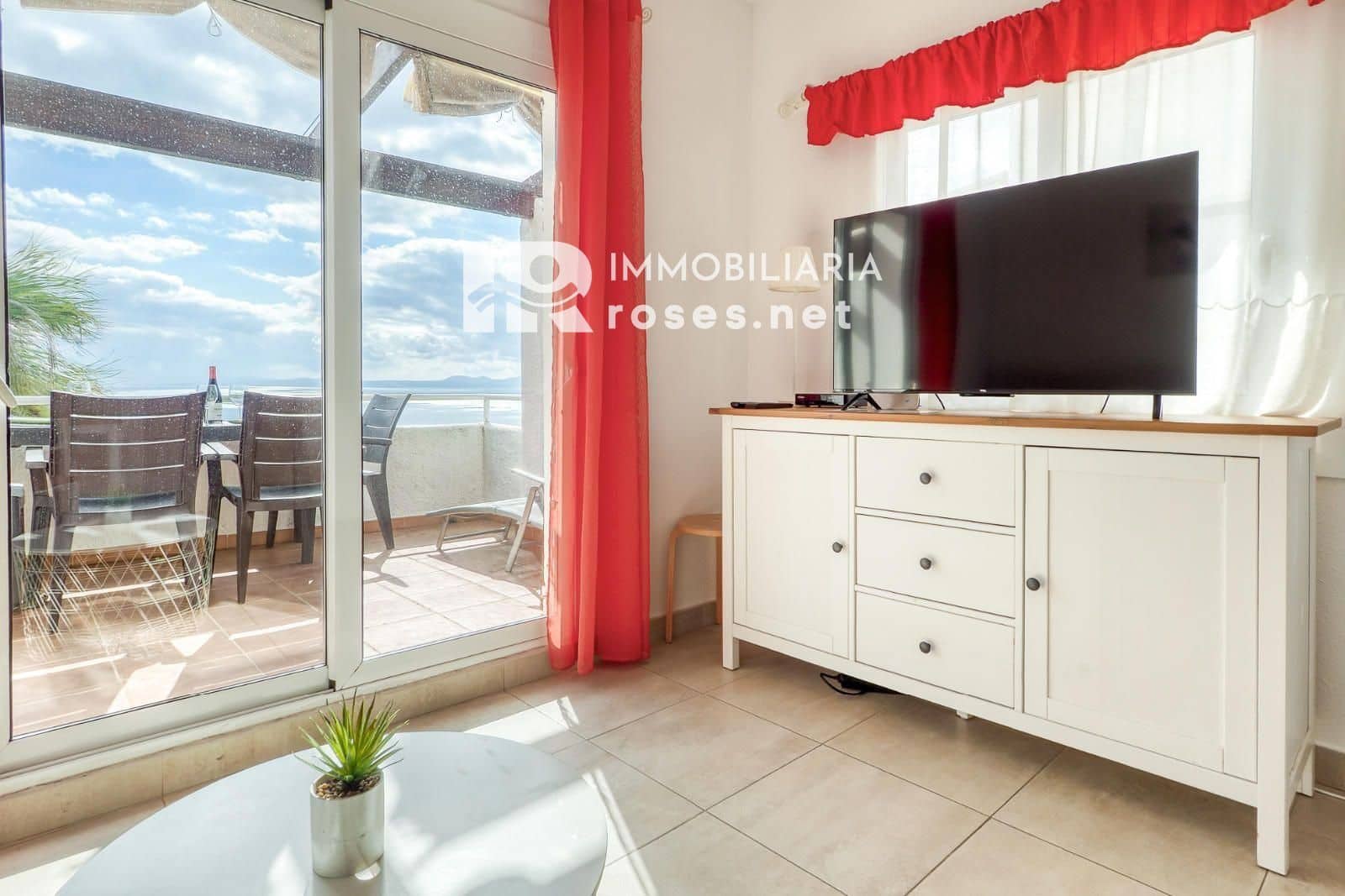 2 slaapkamer Villa te koop in Roses met zwembad garage - € 315.000 (Ref: 9713270)
