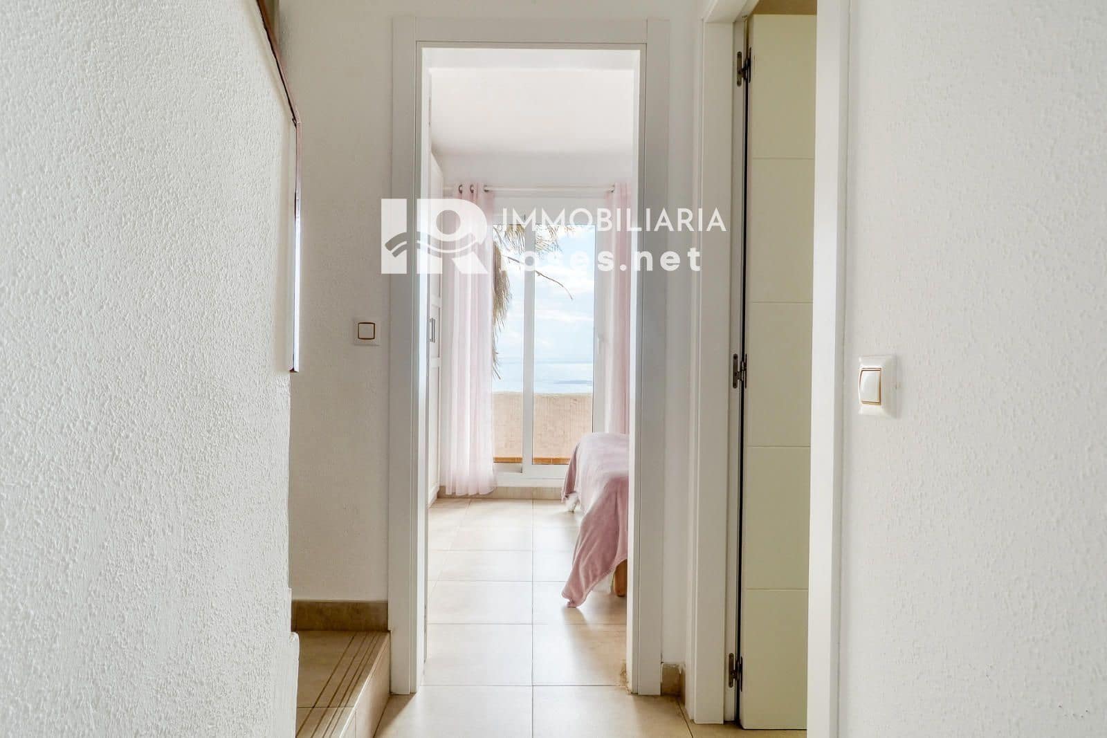 2 slaapkamer Villa te koop in Roses met zwembad garage - € 315.000 (Ref: 9713270)