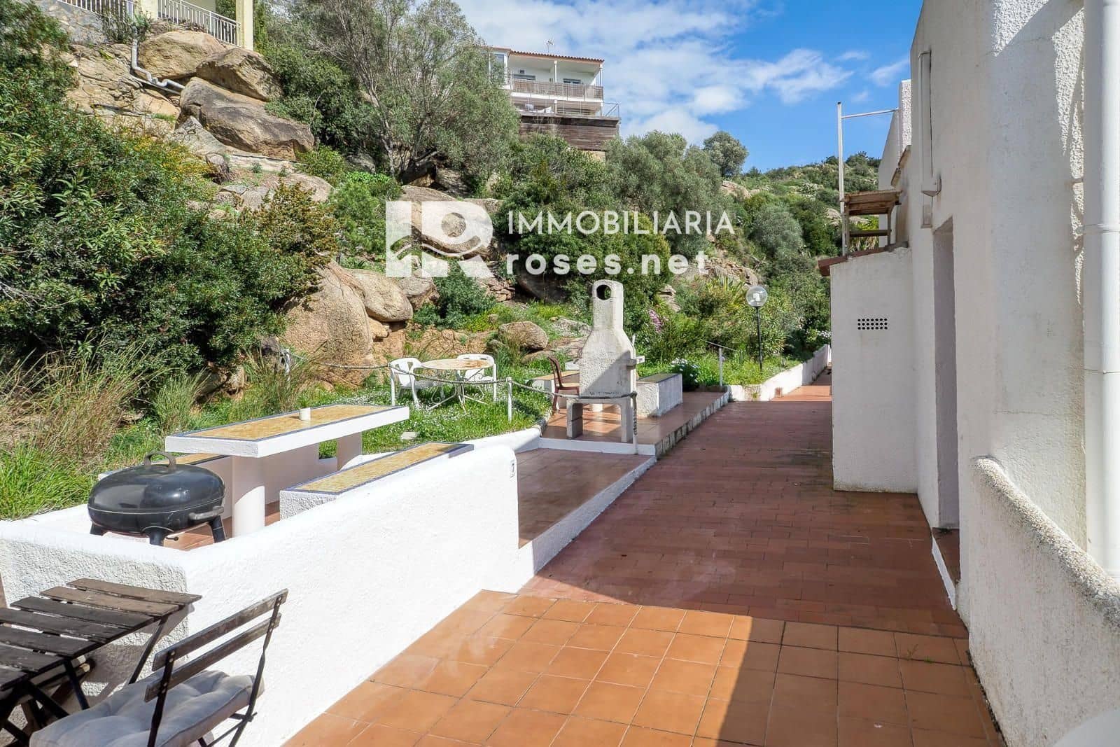 2 slaapkamer Villa te koop in Roses met zwembad garage - € 315.000 (Ref: 9713270)