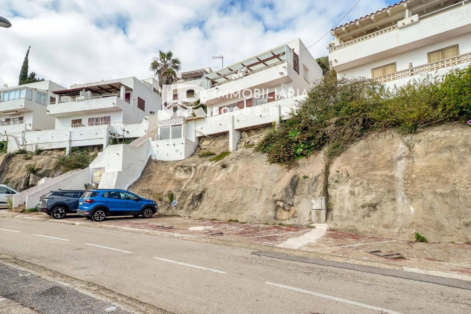 2 slaapkamer Villa te koop in Roses met zwembad garage - € 315.000 (Ref: 9713270)