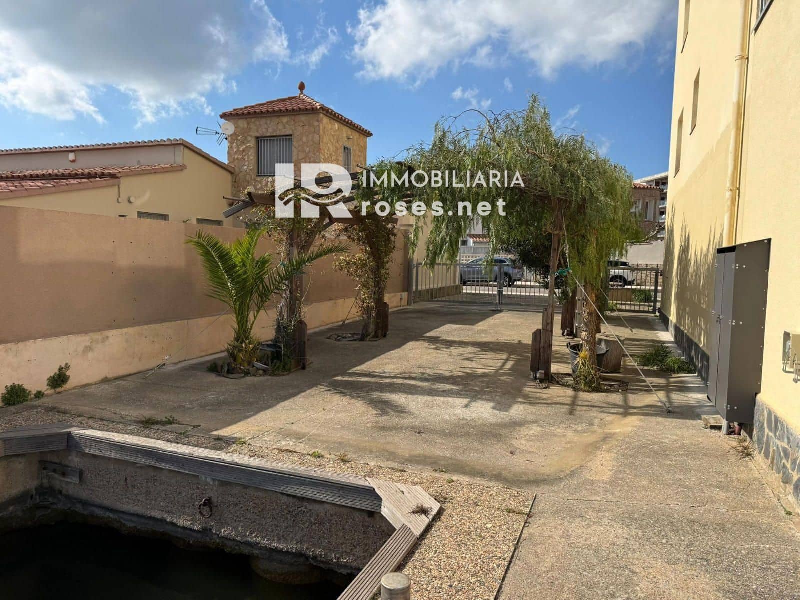 Garage for sale in Santa Margarida - € 150,000 (Ref: 9713271)